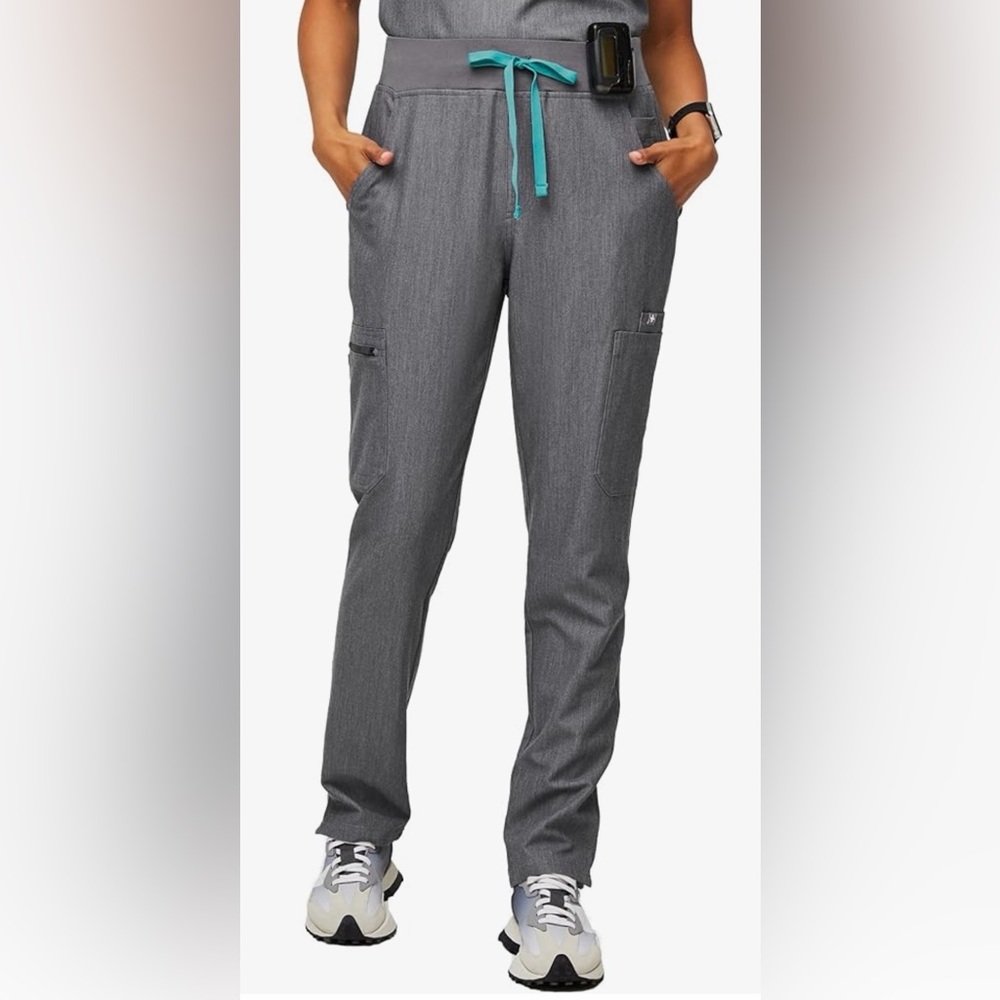 Figs Women’s Graphite Yola Skinny Scrub Pants Size Large